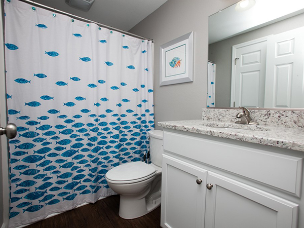 Bathroom Angle 1 2740958