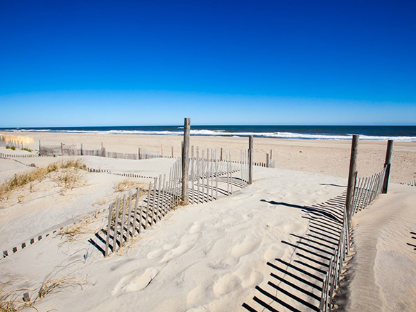 Beach 2740844